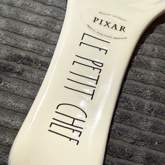 Rae Dunn x Disney Pixar x Ratatouille ‘Le Petit Chef’ Spoon Rest NEW - Picture 5 of 7